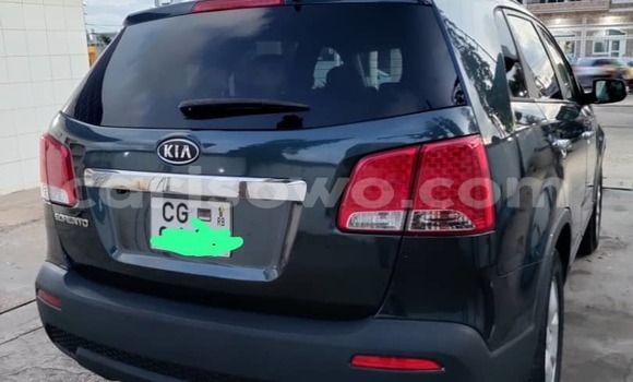 Ra Àlòkù Kia Sorento Black Ọkọ̀ in Cotonou ni Benin