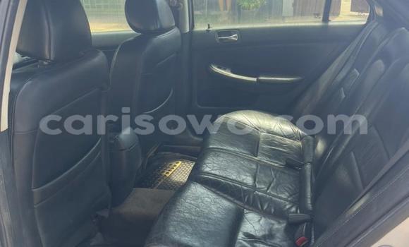 Sayi Na hannu Honda Accord Azurfa Mota in Cotonou a Benin Sayi Na hannu Honda Accord Azurfa Mota in Cotonou a Benin