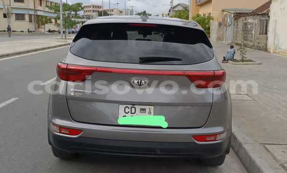 Buy Used Kia Sportage Brown Car in Cotonou in Benign Buy Used Kia Sportage Brown Car in Cotonou in Benign