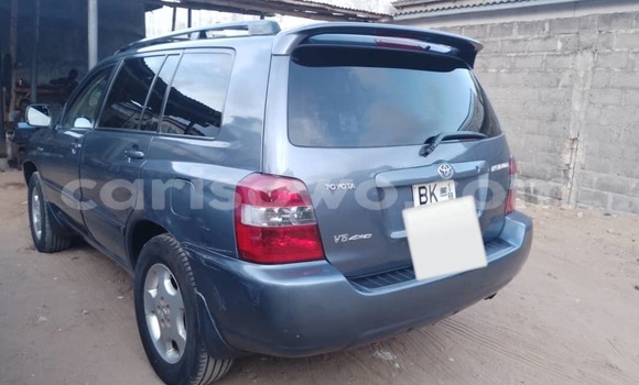 Acheter Occasion Voiture Toyota Highlander Bleu à Cotonou, Benin