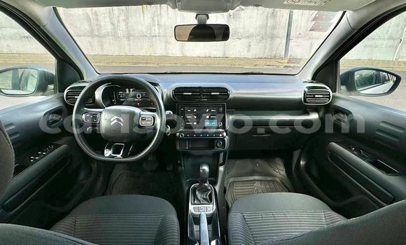 Sayi Na hannu Citroen C4 White Mota in Abomey Calavi a Benin Sayi Na hannu Citroen C4 White Mota in Abomey Calavi a Benin