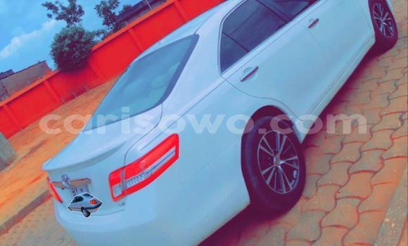 Acheter Occasion Voiture Toyota Camry Blanc à Porto Novo, Benin Acheter Occasion Voiture Toyota Camry Blanc à Porto Novo, Benin