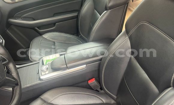 Buy Used Mercedes-Benz ML–Class Silver Car in Cotonou in Benign Buy Used Mercedes-Benz ML–Class Silver Car in Cotonou in Benign