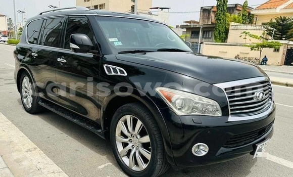 Sayi Na hannu Infiniti QX56 Black Mota in Cotonou a Benin