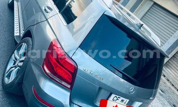 Ra Àlòkù Mercedes-Benz GLK–Class Black Ọkọ̀ in Cotonou ni Benin