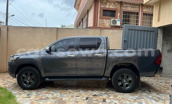 Acheter Occasion Voiture Toyota Hilux Blanc à Cotonou, Benin Acheter Occasion Voiture Toyota Hilux Blanc à Cotonou, Benin