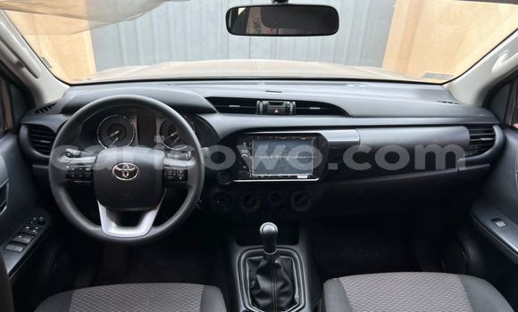 Acheter Occasion Voiture Toyota Hilux Blanc à Cotonou, Benin Acheter Occasion Voiture Toyota Hilux Blanc à Cotonou, Benin