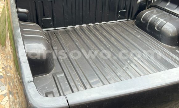 Acheter Occasion Voiture Toyota Hilux Blanc à Cotonou, Benin Acheter Occasion Voiture Toyota Hilux Blanc à Cotonou, Benin