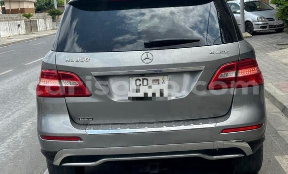 Buy Used Mercedes-Benz ML–Class Other Car in Cotonou in Benign Buy Used Mercedes-Benz ML–Class Other Car in Cotonou in Benign