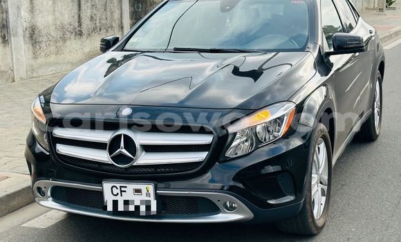 Sayi Na hannu Mercedes-Benz GLA-klasse Black Mota in Cotonou a Benin