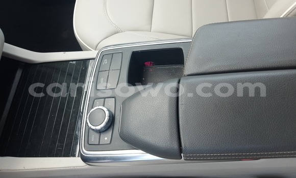 Acheter Occasion Voiture Mercedes-Benz GL-klasse Noir à Cotonou, Benin Acheter Occasion Voiture Mercedes-Benz GL-klasse Noir à Cotonou, Benin