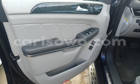 Acheter Occasion Voiture Mercedes-Benz GL-klasse Noir à Cotonou, Benin Acheter Occasion Voiture Mercedes-Benz GL-klasse Noir à Cotonou, Benin