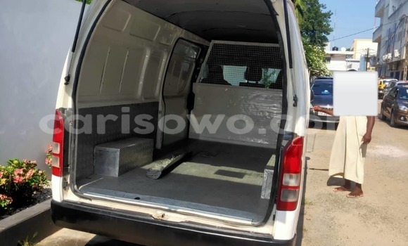 Acheter Occasion Voiture Toyota Hiace Blanc à Cotonou, Benin Acheter Occasion Voiture Toyota Hiace Blanc à Cotonou, Benin