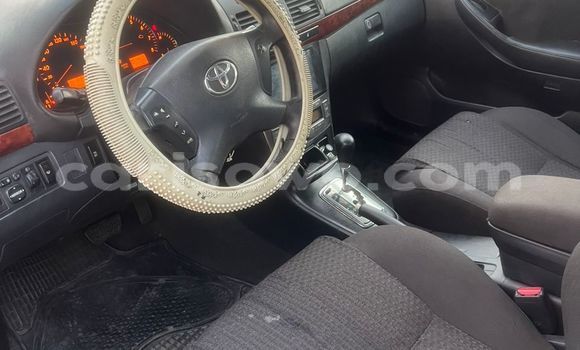 Acheter Occasion Voiture Toyota Avensis Gris à Cotonou, Benin Acheter Occasion Voiture Toyota Avensis Gris à Cotonou, Benin