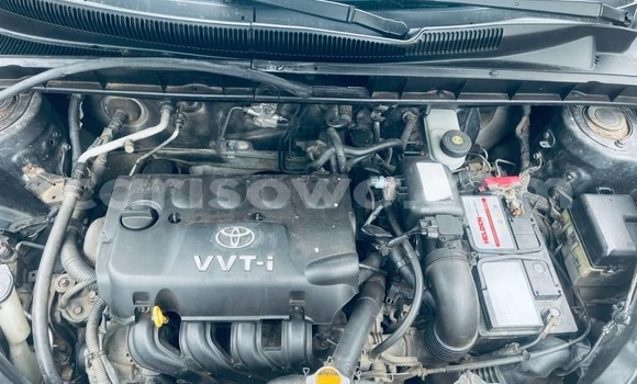 Ra Àlòkù Toyota Yaris Verso Black Ọkọ̀ in Cotonou ni Benin Ra Àlòkù Toyota Yaris Verso Black Ọkọ̀ in Cotonou ni Benin