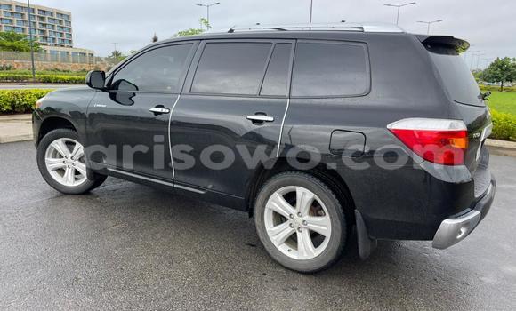 Ra Àlòkù Toyota Highlander Black Ọkọ̀ in Cotonou ni Benin Ra Àlòkù Toyota Highlander Black Ọkọ̀ in Cotonou ni Benin
