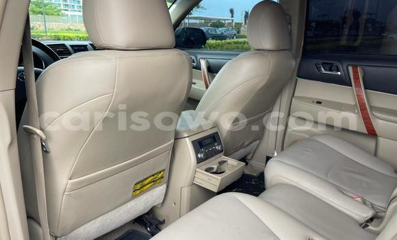 Ra Àlòkù Toyota Highlander Black Ọkọ̀ in Cotonou ni Benin Ra Àlòkù Toyota Highlander Black Ọkọ̀ in Cotonou ni Benin