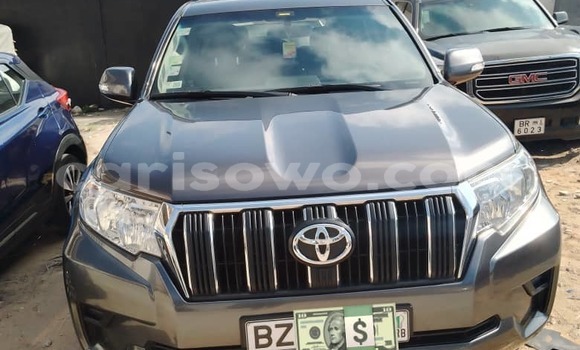 Sayi Na hannu Toyota Prado Black Mota in Cotonou a Benin