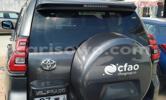 Ra Àlòkù Toyota Prado Black Ọkọ̀ in Cotonou ni Benin Ra Àlòkù Toyota Prado Black Ọkọ̀ in Cotonou ni Benin
