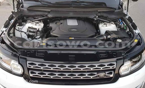 Acheter Import Voiture Land Rover Range Rover Blanc à Import - Dubai, Benin Acheter Import Voiture Land Rover Range Rover Blanc à Import - Dubai, Benin