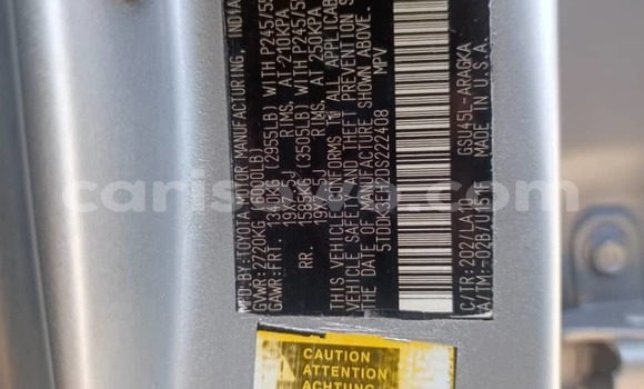 Ra Àlòkù Toyota Highlander Silver Ọkọ̀ in Cotonou ni Benin Ra Àlòkù Toyota Highlander Silver Ọkọ̀ in Cotonou ni Benin