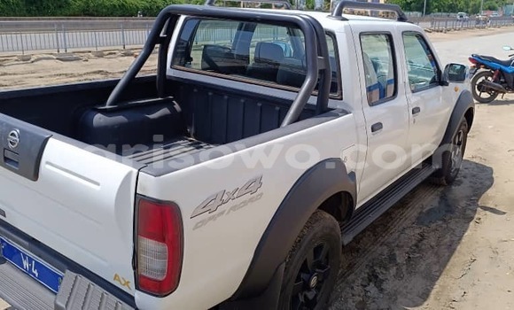Buy Used Nissan Hardbody White Car in Cotonou in Benign Buy Used Nissan Hardbody White Car in Cotonou in Benign