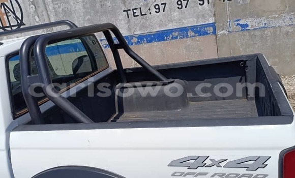 Buy Used Nissan Hardbody White Car in Cotonou in Benign Buy Used Nissan Hardbody White Car in Cotonou in Benign