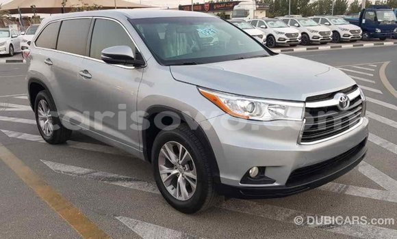 Acheter Import Voiture Toyota Highlander Autre à Import - Dubai, Benin Acheter Import Voiture Toyota Highlander Autre à Import - Dubai, Benin