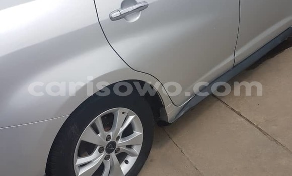 Ra Àlòkù Pontiac Vibe Silver Ọkọ̀ in Cotonou ni Benin Ra Àlòkù Pontiac Vibe Silver Ọkọ̀ in Cotonou ni Benin