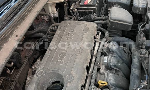 Sayi Na hannu Hyundai Tucson Azurfa Mota in Cotonou a Benin Sayi Na hannu Hyundai Tucson Azurfa Mota in Cotonou a Benin