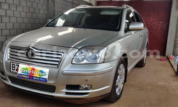 Ra Àlòkù Toyota Avensis Silver Ọkọ̀ in Cotonou ni Benin Ra Àlòkù Toyota Avensis Silver Ọkọ̀ in Cotonou ni Benin