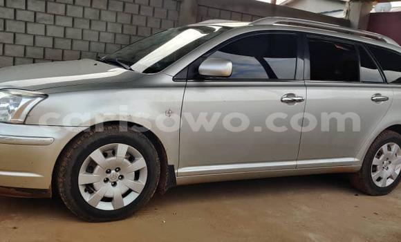 Ra Àlòkù Toyota Avensis Silver Ọkọ̀ in Cotonou ni Benin Ra Àlòkù Toyota Avensis Silver Ọkọ̀ in Cotonou ni Benin