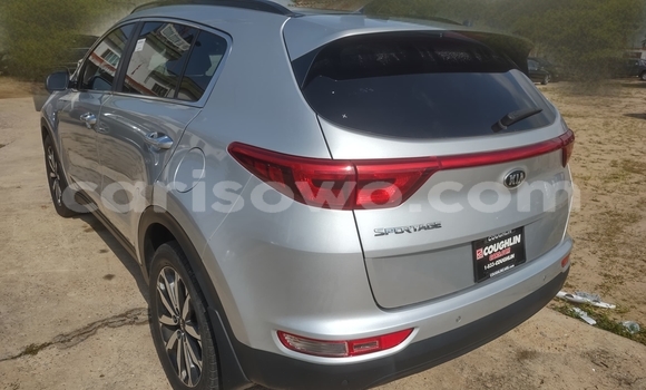 Ra Àlòkù Kia Sportage Silver Ọkọ̀ in Cotonou ni Benin Ra Àlòkù Kia Sportage Silver Ọkọ̀ in Cotonou ni Benin