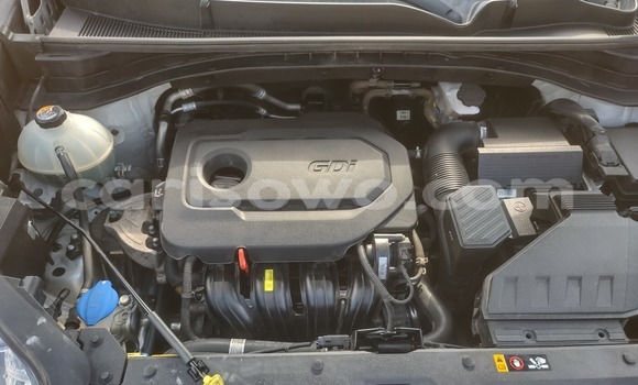 Ra Àlòkù Kia Sportage Silver Ọkọ̀ in Cotonou ni Benin Ra Àlòkù Kia Sportage Silver Ọkọ̀ in Cotonou ni Benin