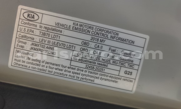 Ra Àlòkù Kia Sportage Silver Ọkọ̀ in Cotonou ni Benin Ra Àlòkù Kia Sportage Silver Ọkọ̀ in Cotonou ni Benin