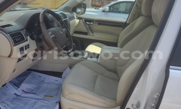 Acheter Occasion Voiture Lexus RX Blanc à Cotonou, Benin Acheter Occasion Voiture Lexus RX Blanc à Cotonou, Benin