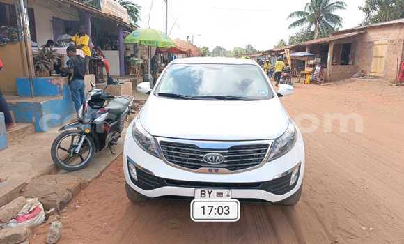 Sayi Na hannu Kia Sportage White Mota in Cotonou a Benin