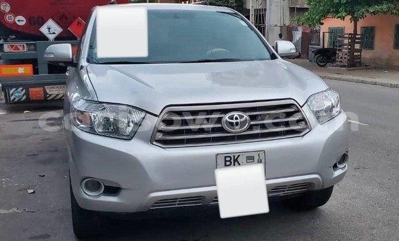 Acheter Occasion Voiture Toyota Highlander Gris à Cotonou, Benin Acheter Occasion Voiture Toyota Highlander Gris à Cotonou, Benin