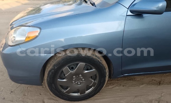 Ra Àlòkù Toyota Matrix Blue Ọkọ̀ in Cotonou ni Benin Ra Àlòkù Toyota Matrix Blue Ọkọ̀ in Cotonou ni Benin