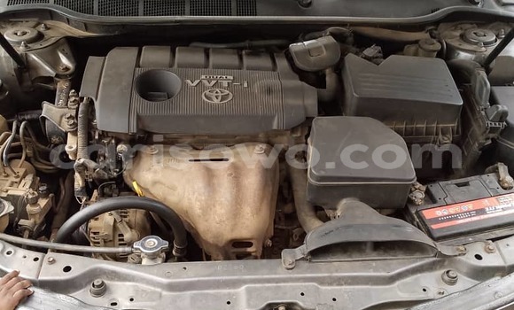 Sayi Na hannu Toyota Camry Azurfa Mota in Cotonou a Benin Sayi Na hannu Toyota Camry Azurfa Mota in Cotonou a Benin