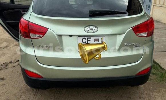 Acheter Occasion Voiture Hyundai Tucson Vert à Cotonou, Benin Acheter Occasion Voiture Hyundai Tucson Vert à Cotonou, Benin