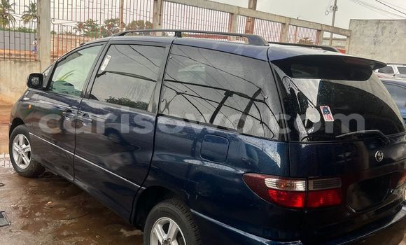 Acheter Occasion Voiture Toyota Previa Bleu à Cotonou, Benin Acheter Occasion Voiture Toyota Previa Bleu à Cotonou, Benin