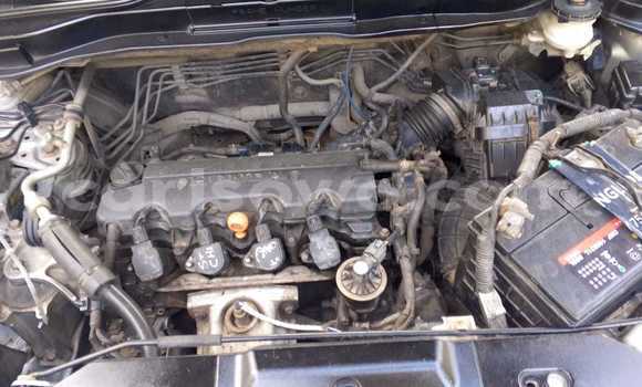 Sayi Na hannu Honda CR–V Azurfa Mota in Cotonou a Benin Sayi Na hannu Honda CR–V Azurfa Mota in Cotonou a Benin