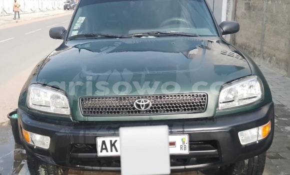Acheter Occasion Voiture Toyota RAV4 Vert à Cotonou, Benin Acheter Occasion Voiture Toyota RAV4 Vert à Cotonou, Benin