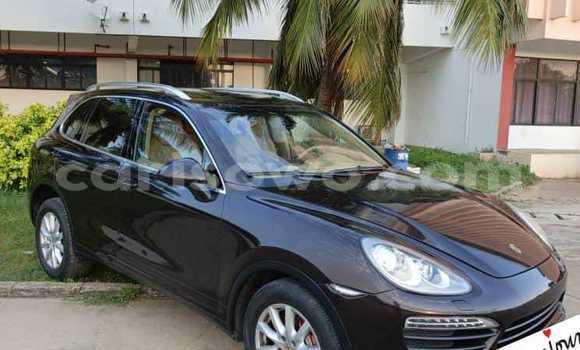 Ra Àlòkù Porsche Cayenne Black Ọkọ̀ in Cotonou ni Benin