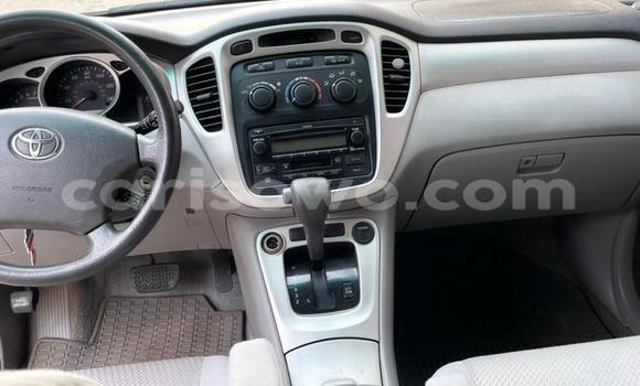 Ra Àlòkù Toyota Highlander Silver Ọkọ̀ in Cotonou ni Benin Ra Àlòkù Toyota Highlander Silver Ọkọ̀ in Cotonou ni Benin