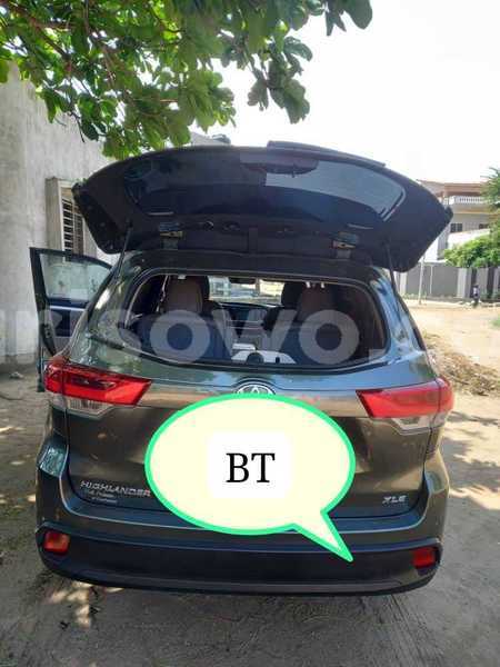 Big with watermark toyota highlander benin cotonou 21723
