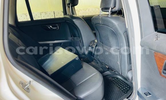 Sayi Na hannu Mercedes-Benz GLK–Class White Mota in Cotonou a Benin Sayi Na hannu Mercedes-Benz GLK–Class White Mota in Cotonou a Benin