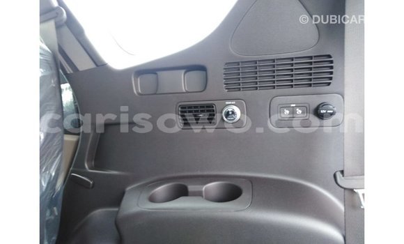 Ra Imported Hyundai Santa Fe funfun Ọkọ̀ in Import - Dubai ni Benin Ra Imported Hyundai Santa Fe funfun Ọkọ̀ in Import - Dubai ni Benin