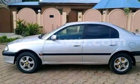 Ra Àlòkù Toyota Avensis Miiran Ọkọ̀ in Cotonou ni Benin Ra Àlòkù Toyota Avensis Miiran Ọkọ̀ in Cotonou ni Benin